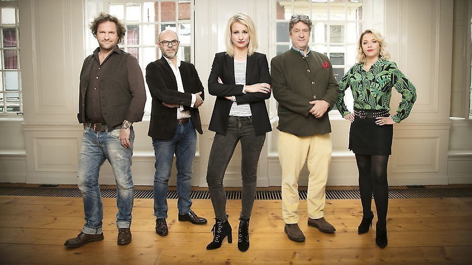 Ilse Van Onschatbare Waarde Dit Is Geen Dorp Karavaan De koper en verkoper zijn het eens met Ilse Van Onschatbare Waarde Dit Is Geen Dorp Karavaan De koper en verkoper zijn het eens met